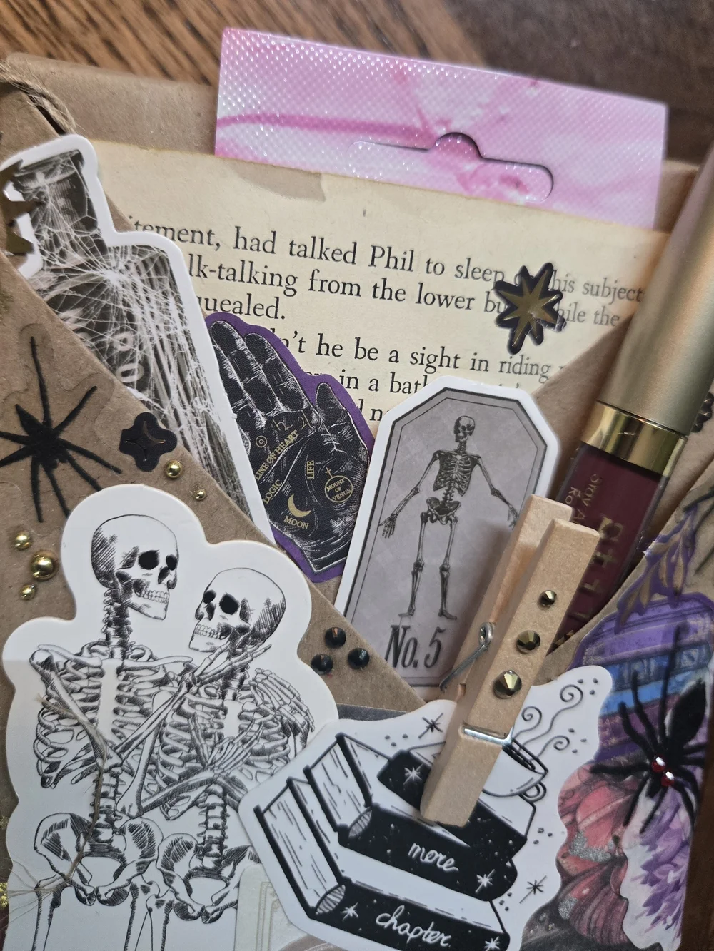 Blind Date With A Book - Mystery Edition